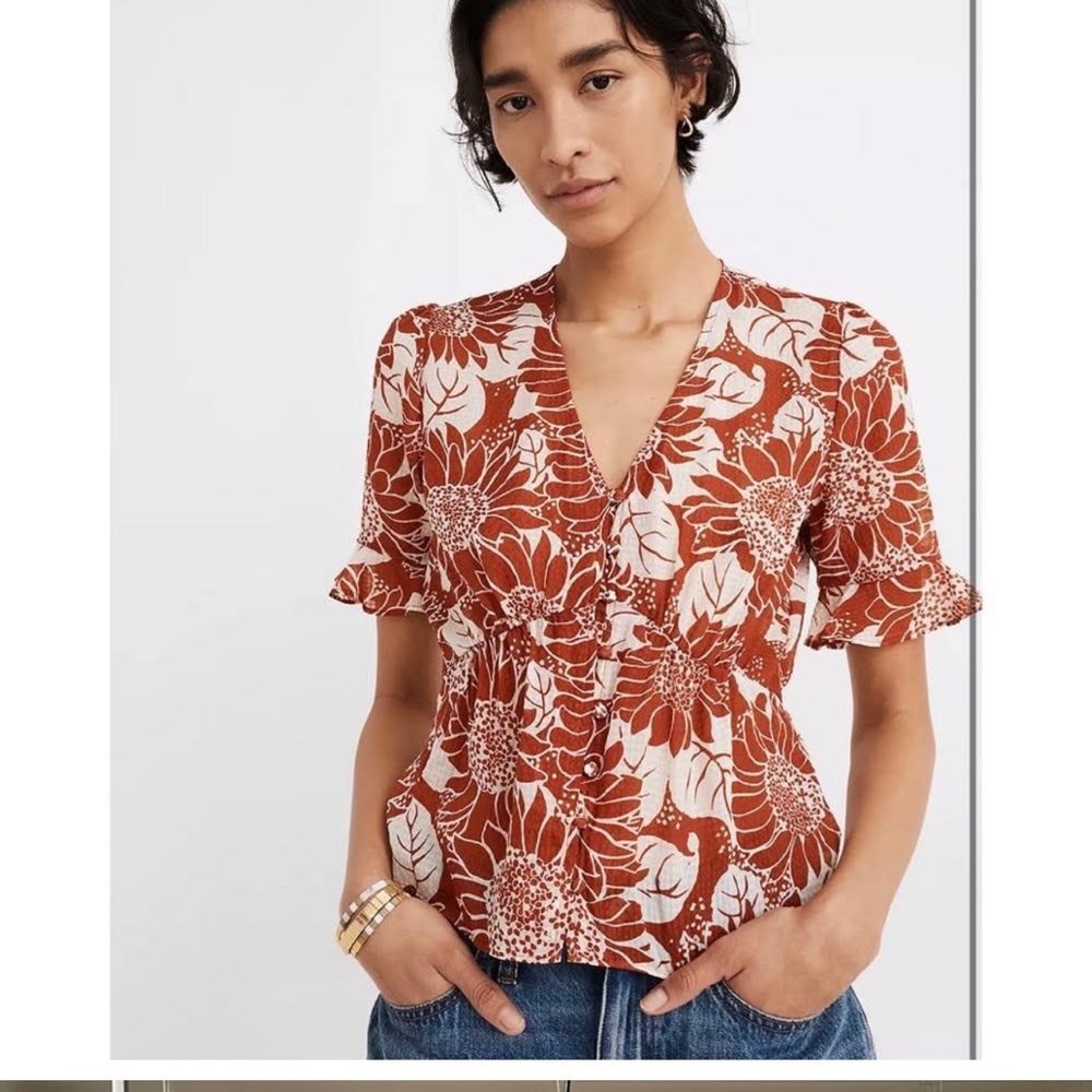Silk Journal Keyhole-Sleeve Top in Sunflower Season